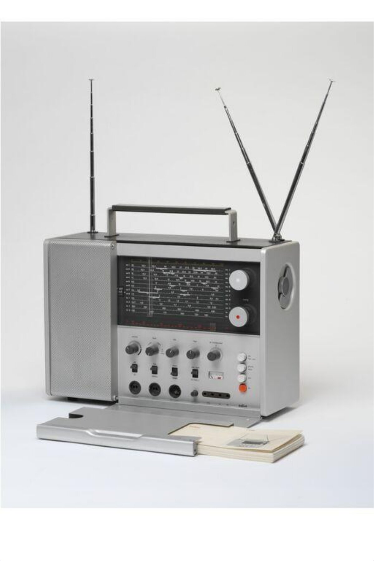 Vintage Portable Multi-band Radio
