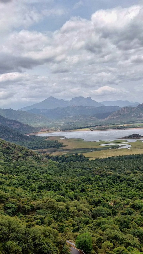 Mountain Valley Lake Overlook