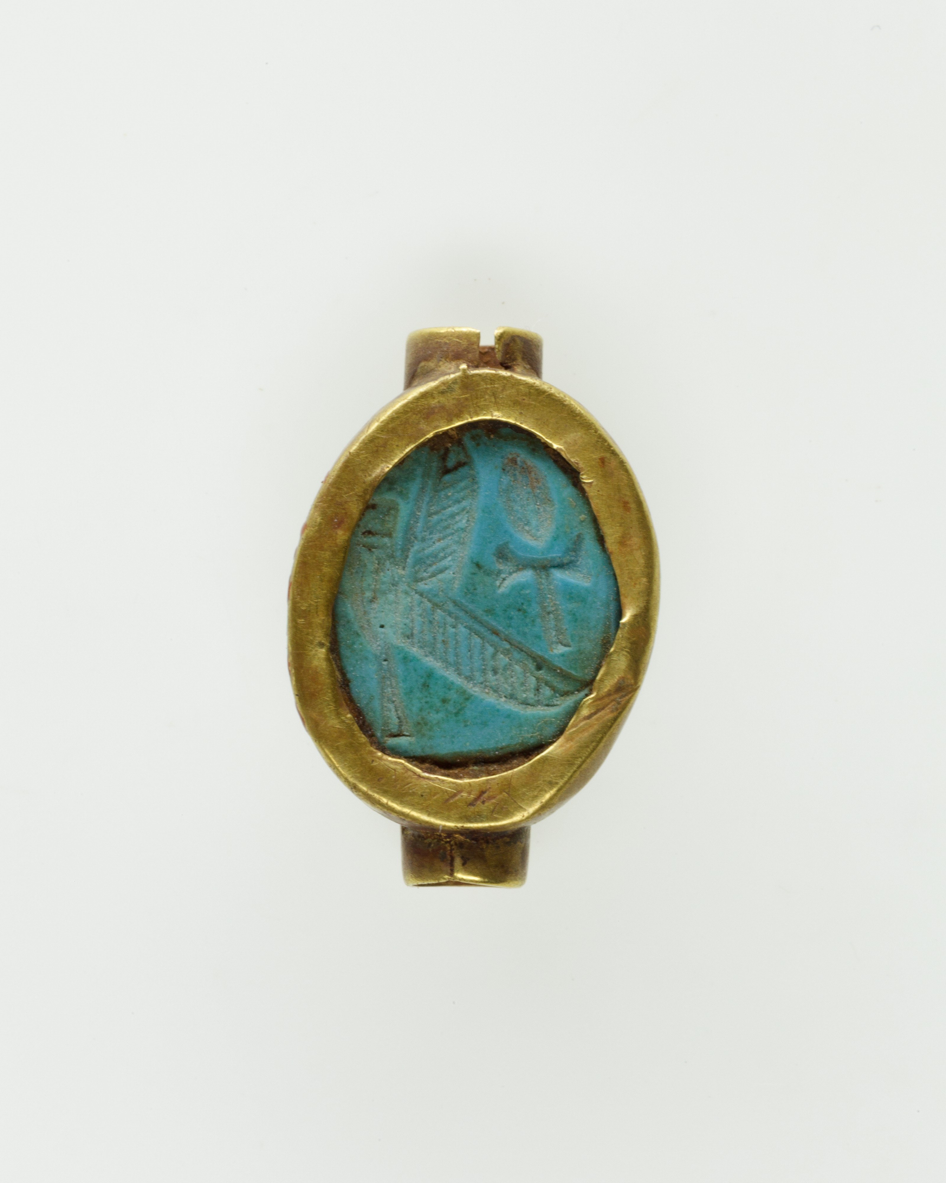 Ancient Gold Inlaid Oval Ring