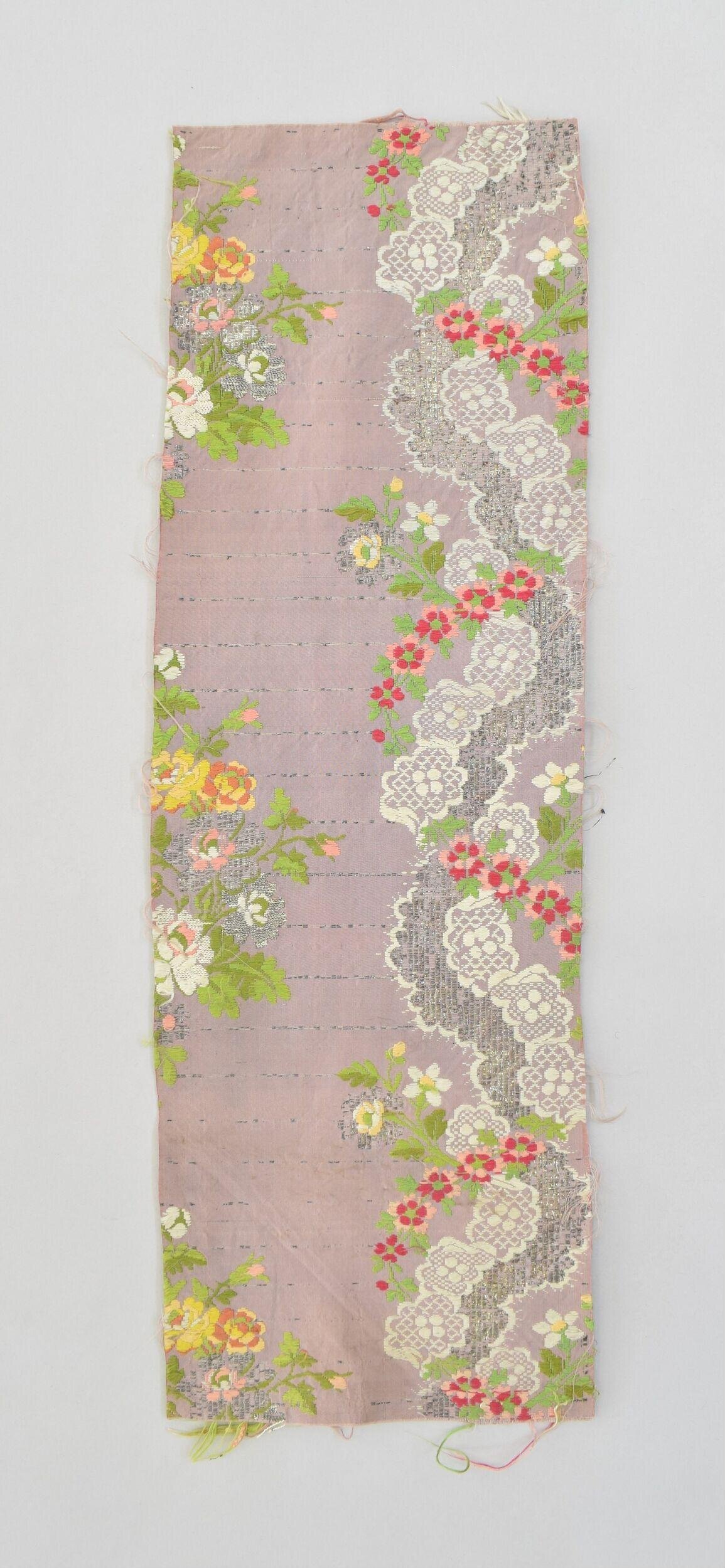 Pink Vintage Floral Woven Fabric Sample