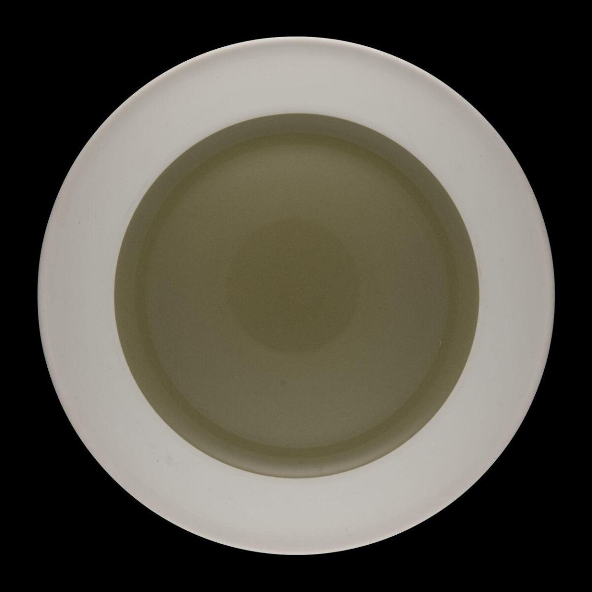 Two-tone Round Ceramic Plate
