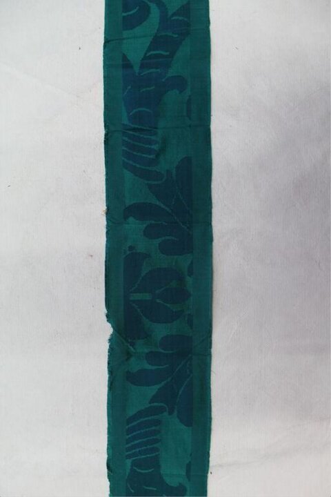 Green Leaf Printed Fabric Strip