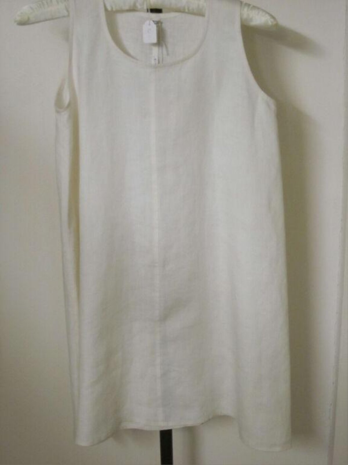 White Sleeveless A-line Dress