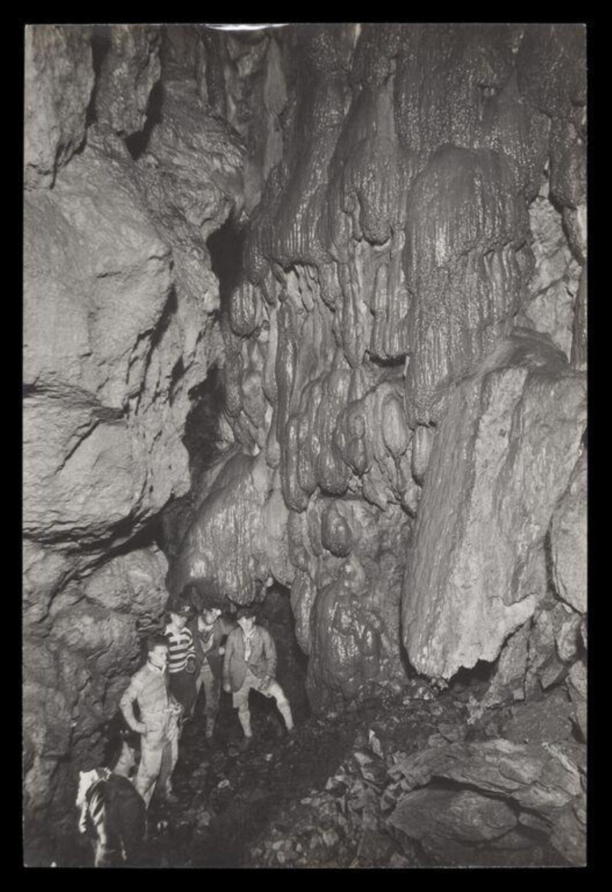 Explorers in Stalactite Cave