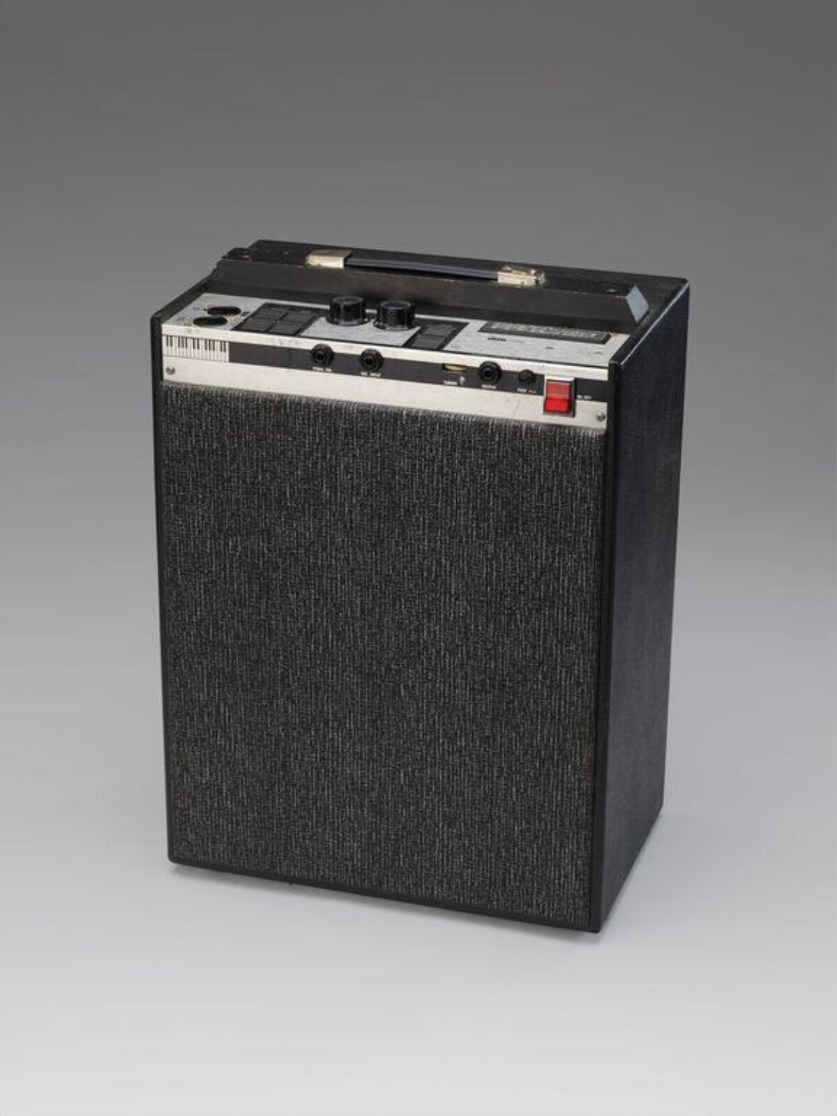 Vintage Portable Guitar Amplifier