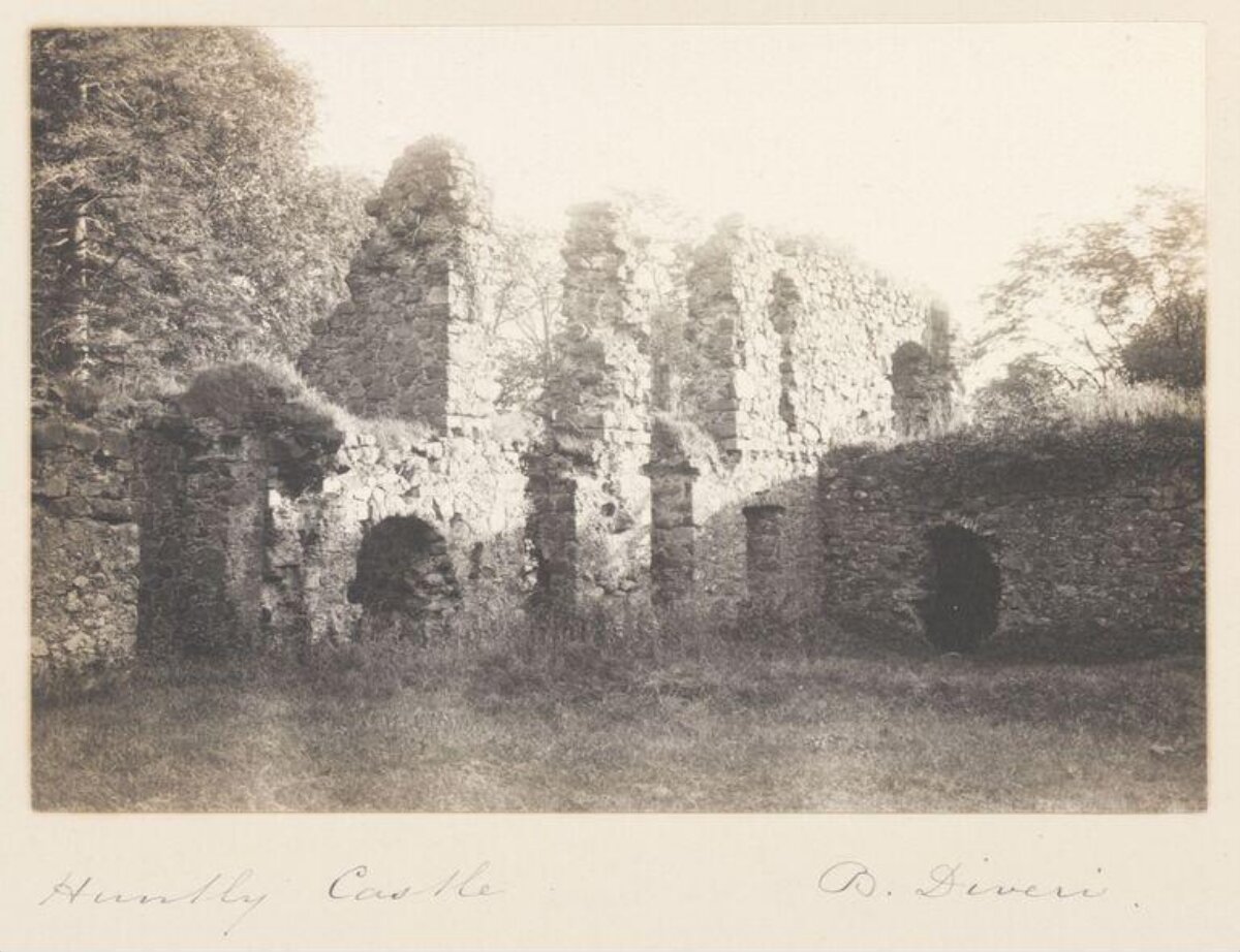 Huntly Castle Ruins