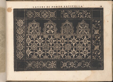 Vintage Reticella Lace Pattern
