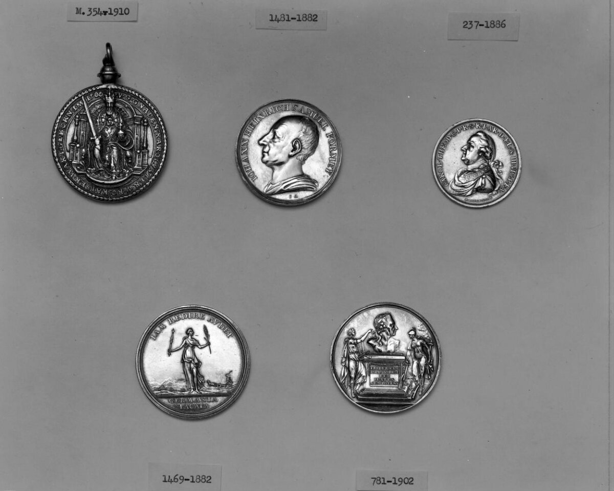 Five Historical Commemorative Medals