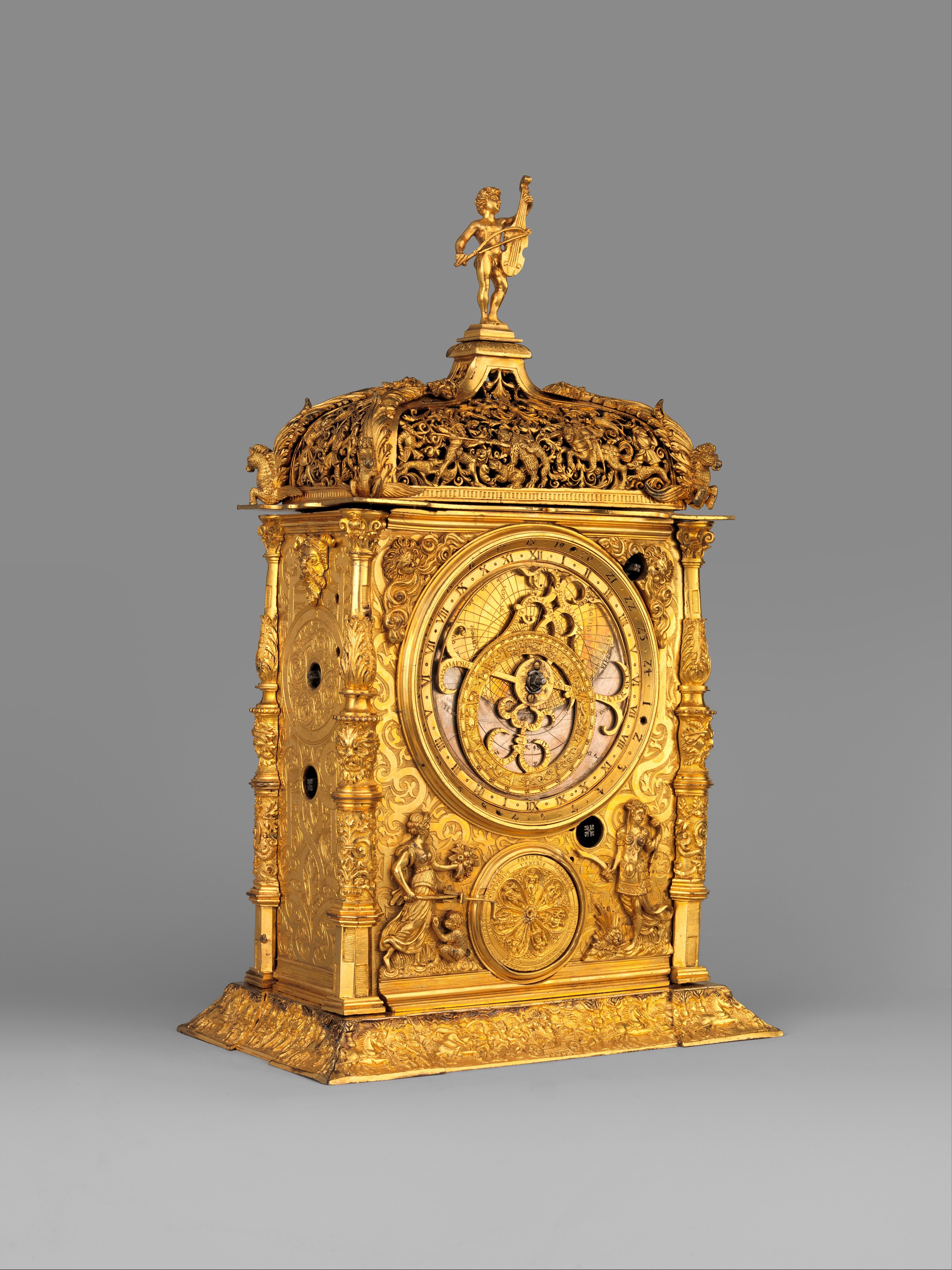 Ornate Gilded Antique Clock