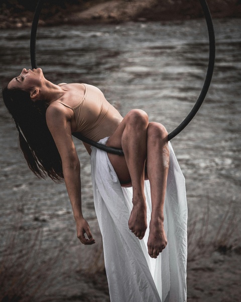 Image 1452111 — Beauty