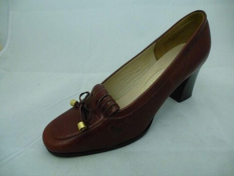 Brown Leather High-Heeled Pump