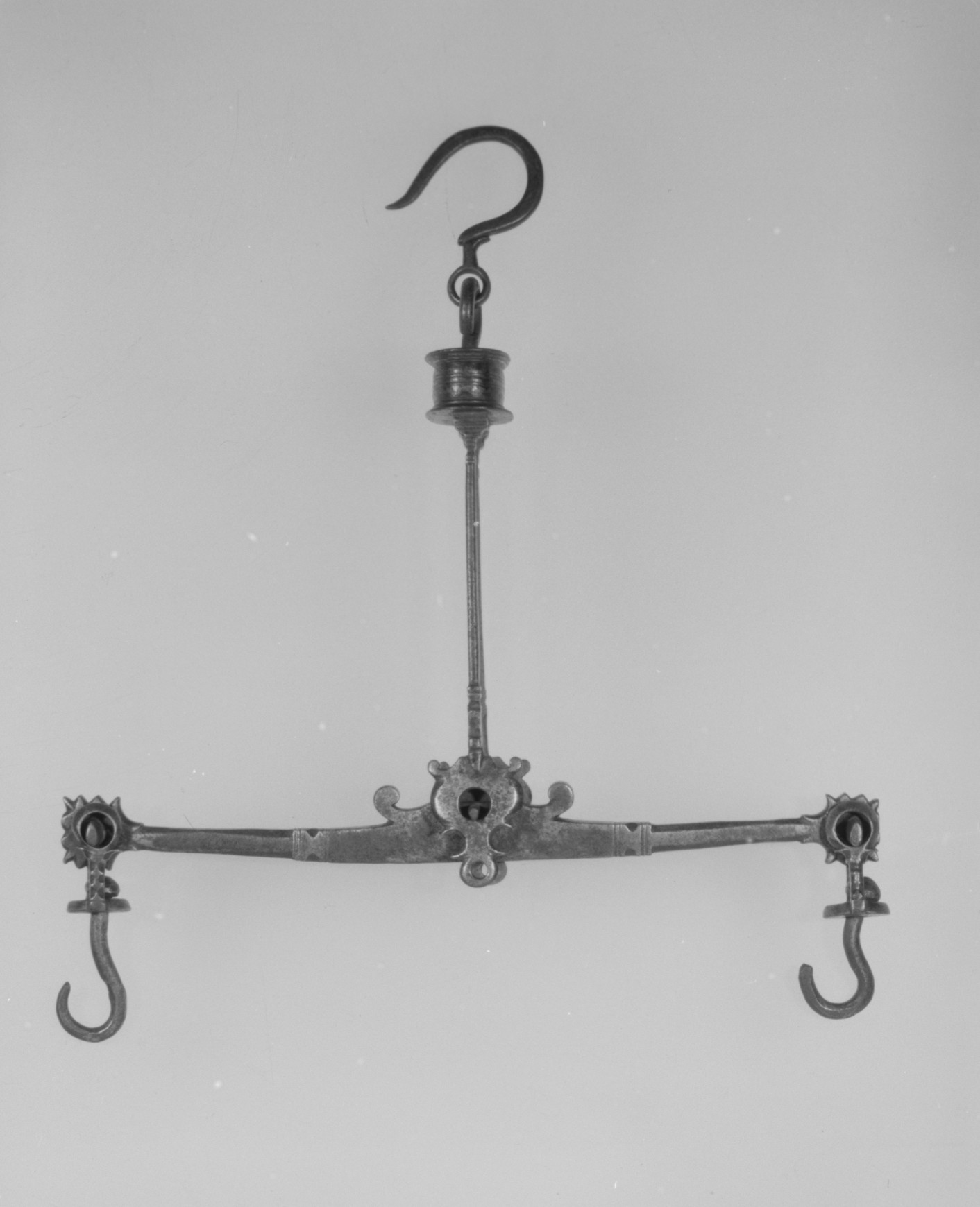 Vintage Iron Hanging Balance Scale