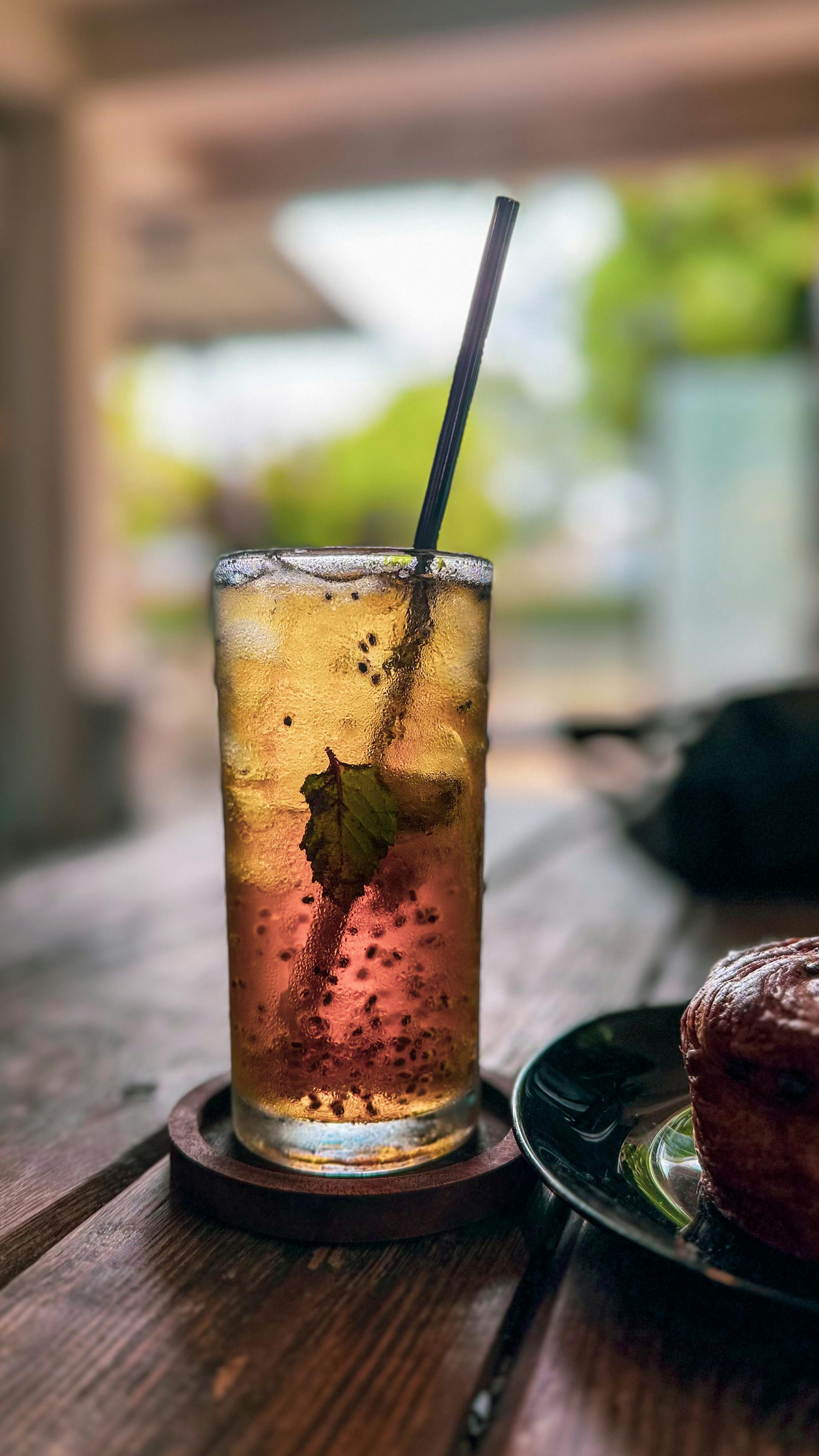 Iced Summer Drink with Muffin