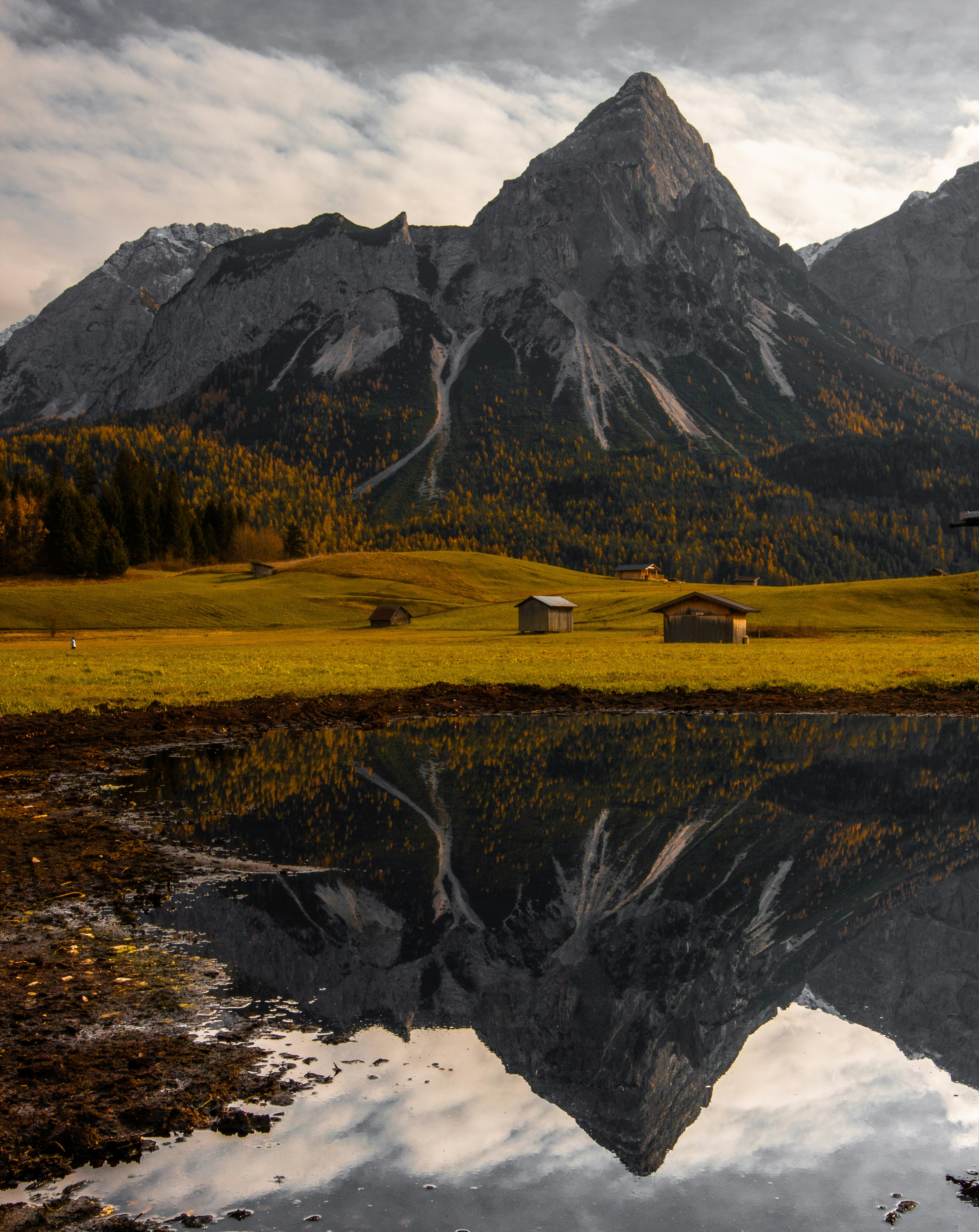 Autumn Mountain Lake Reflection