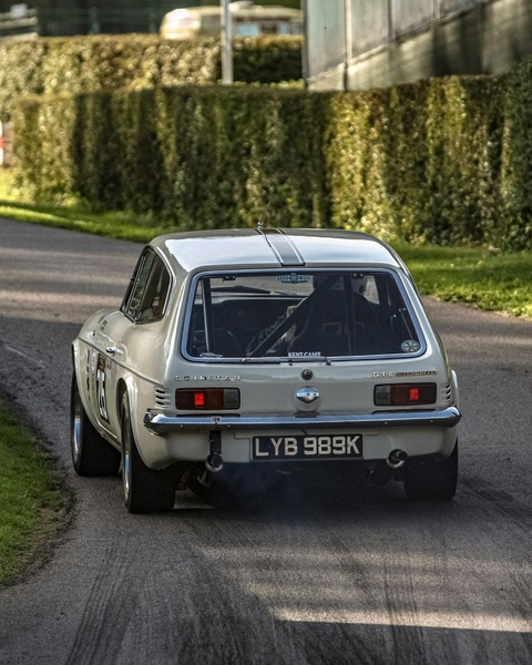 Vintage Scimitar GTE Race Car on Track