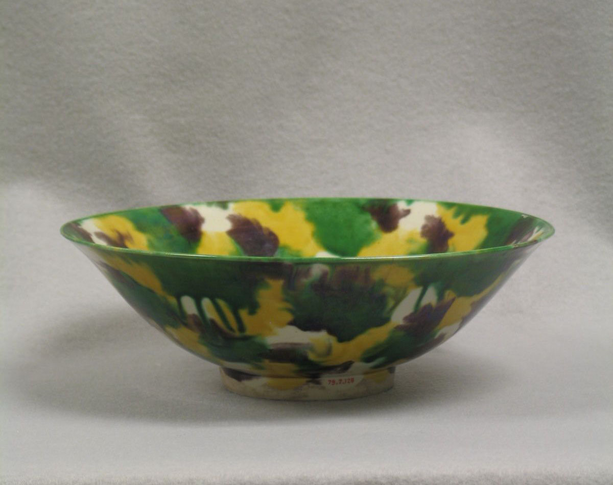 Ancient Tri-color Glazed Porcelain Bowl