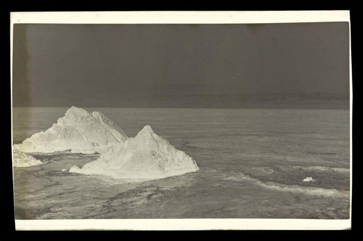 Vintage Icebergs Floating on Ocean