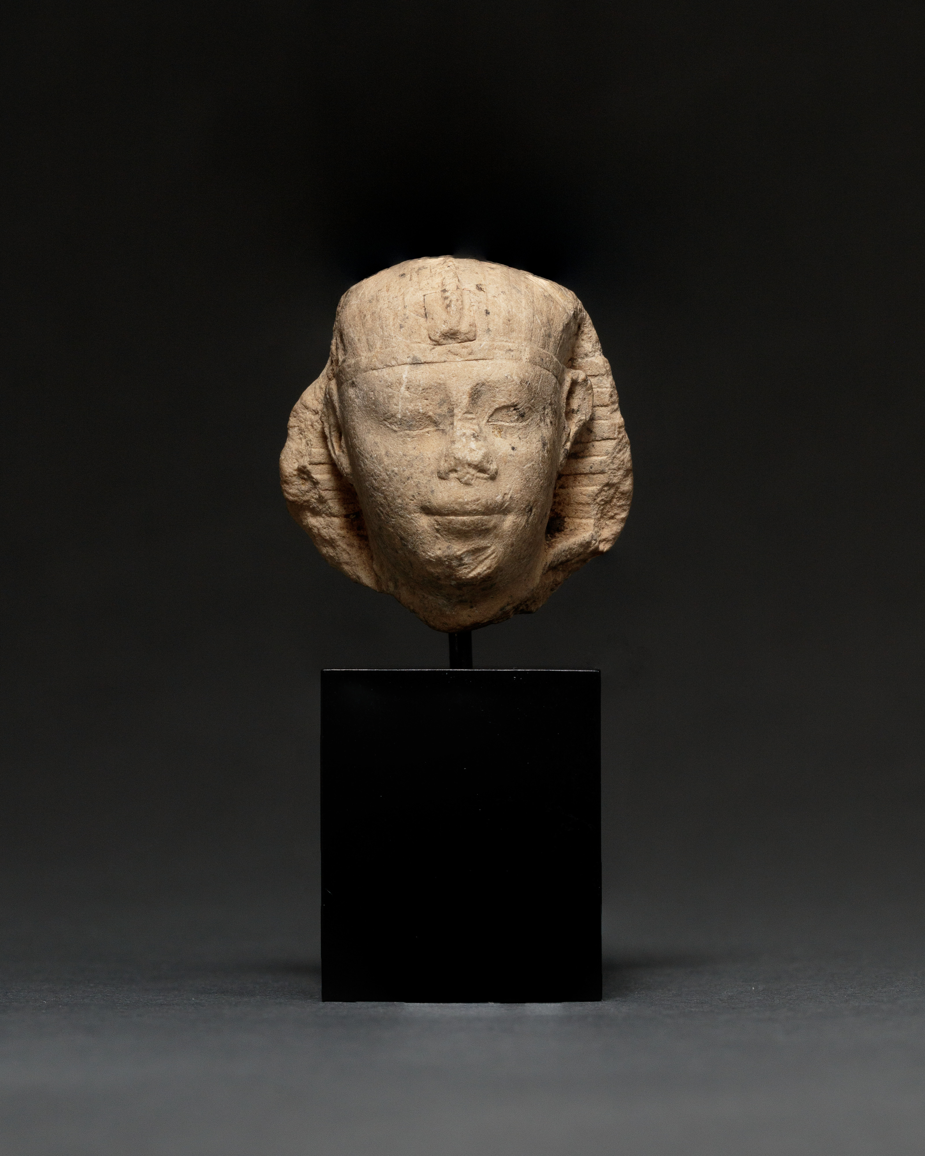 Ancient Egyptian Pharaoh Head Fragment