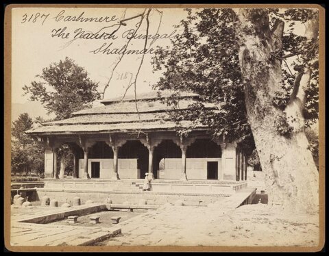 Historic Nauch Bungalow Shalimar Kashmir