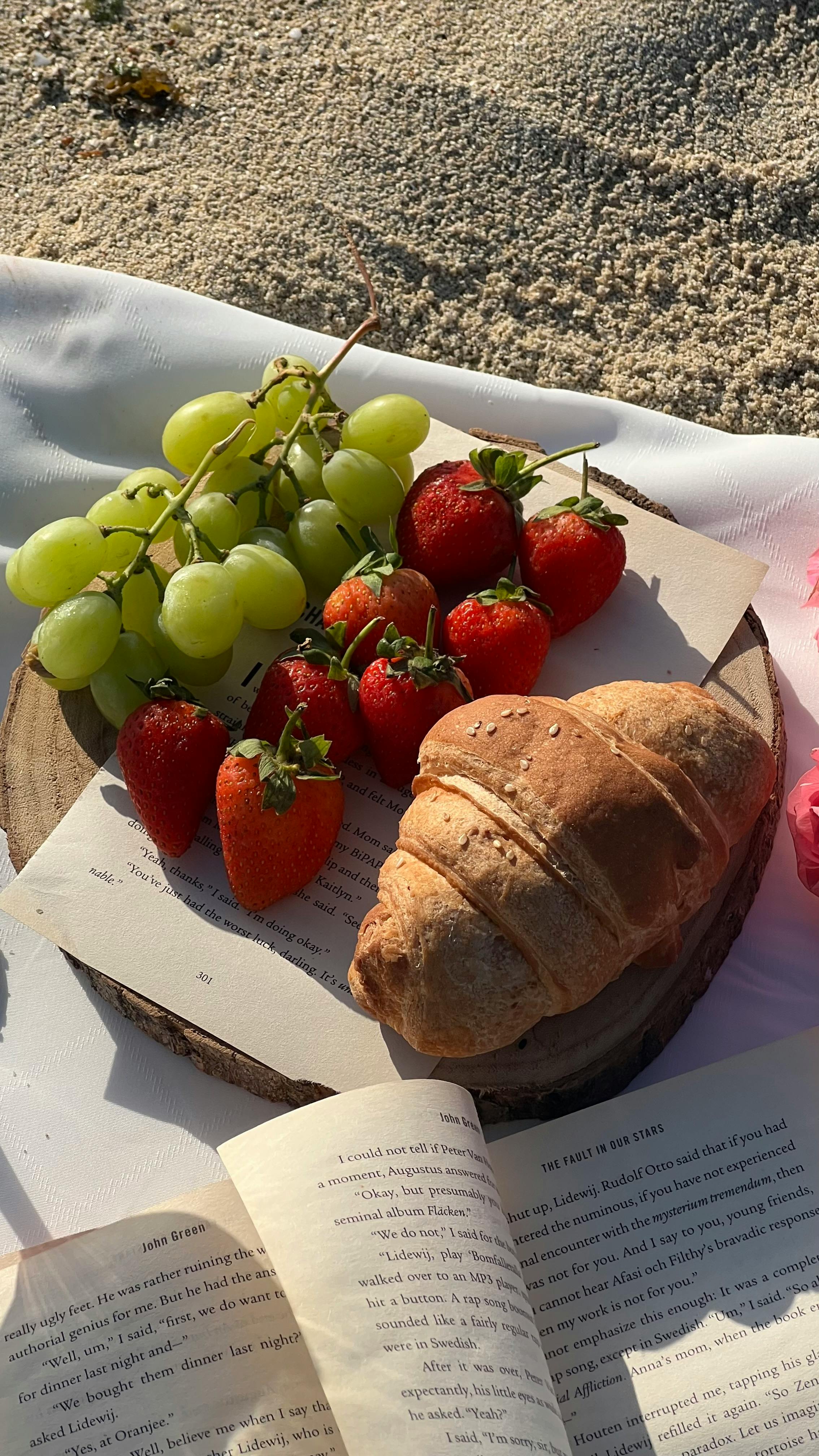 Image 1548295 — Food