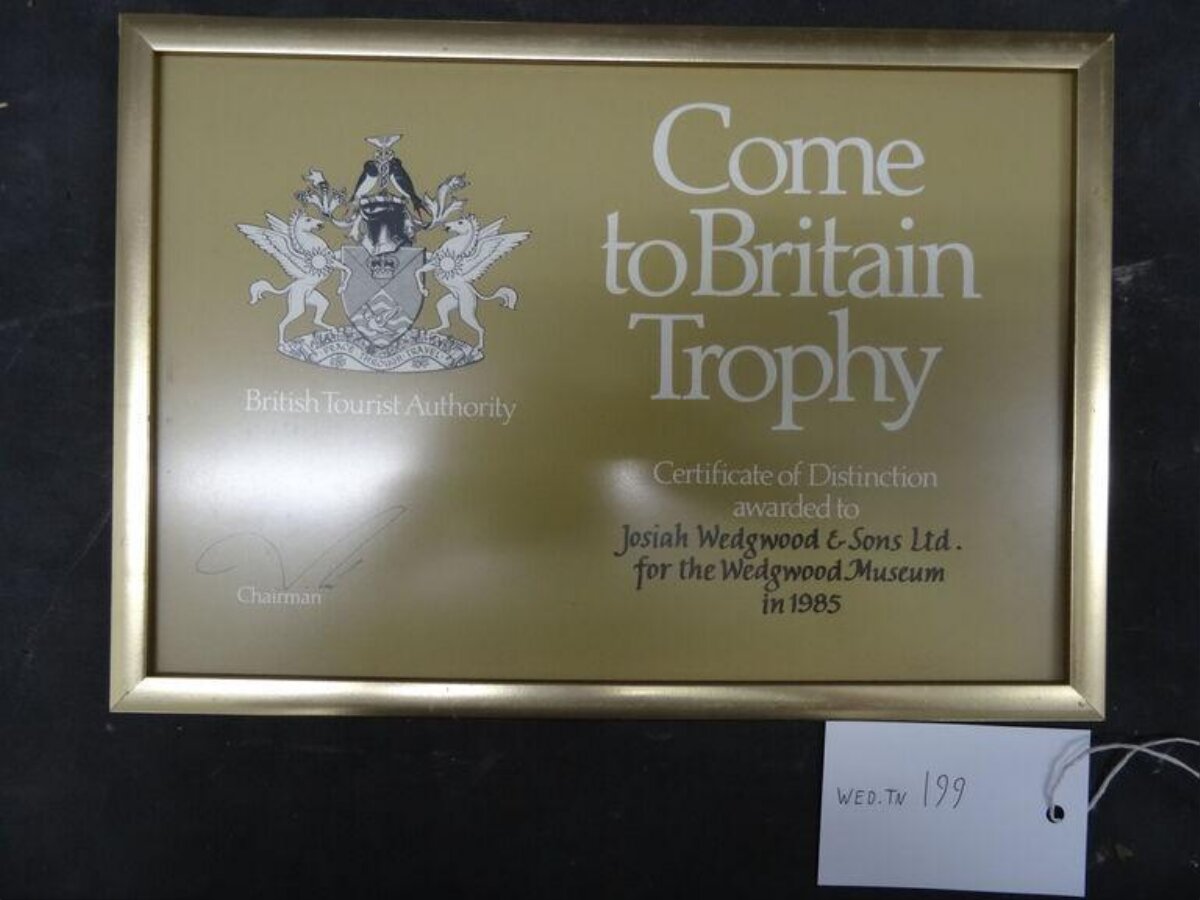 Framed 1985 Come to Britain Trophy Certificate
