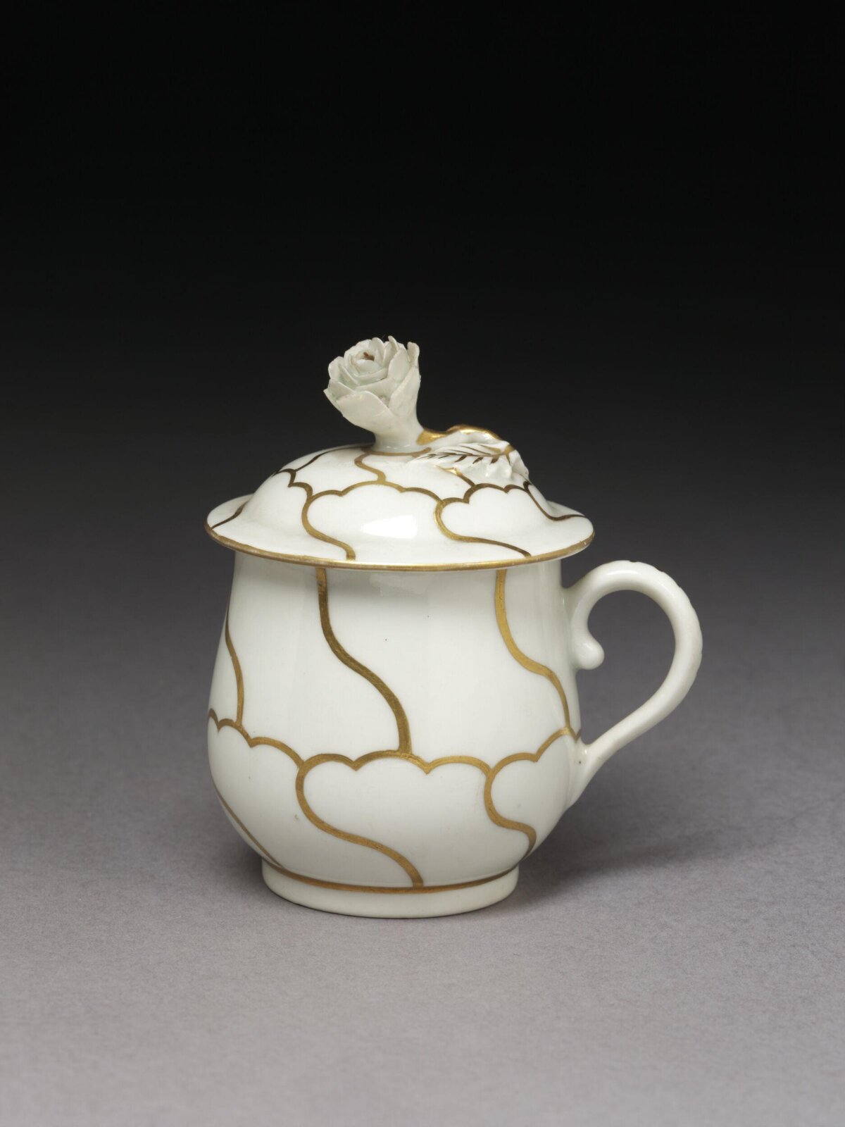 Gilded White Porcelain Covered Cup