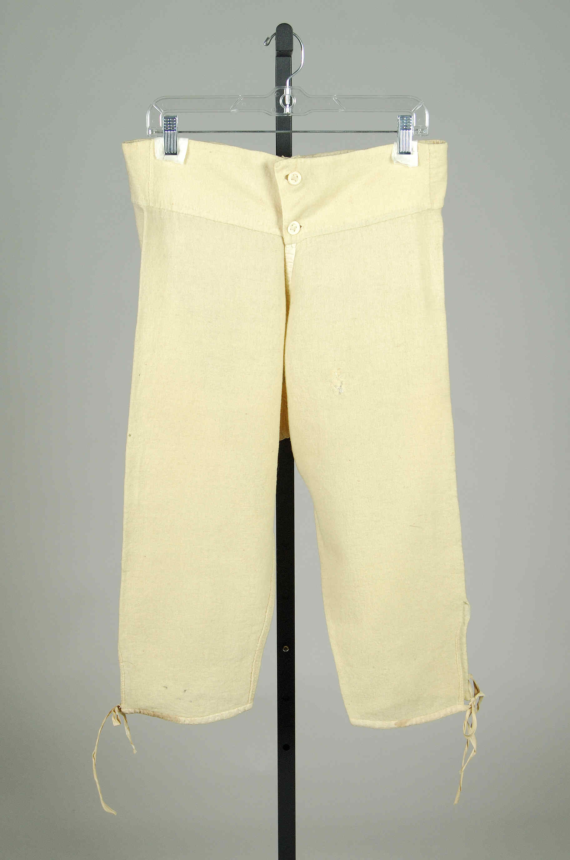 Vintage Cream Cropped Trousers