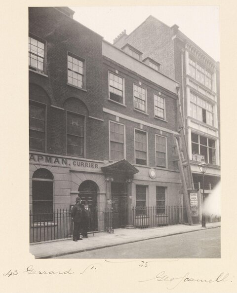 43 Gerrard Street Building Facade