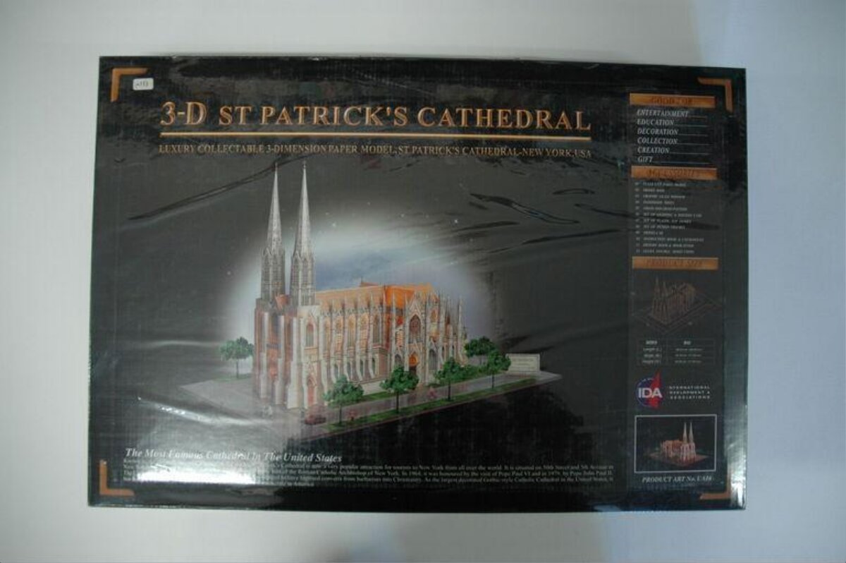 3D St Patrick's Cathedral Model Packaging