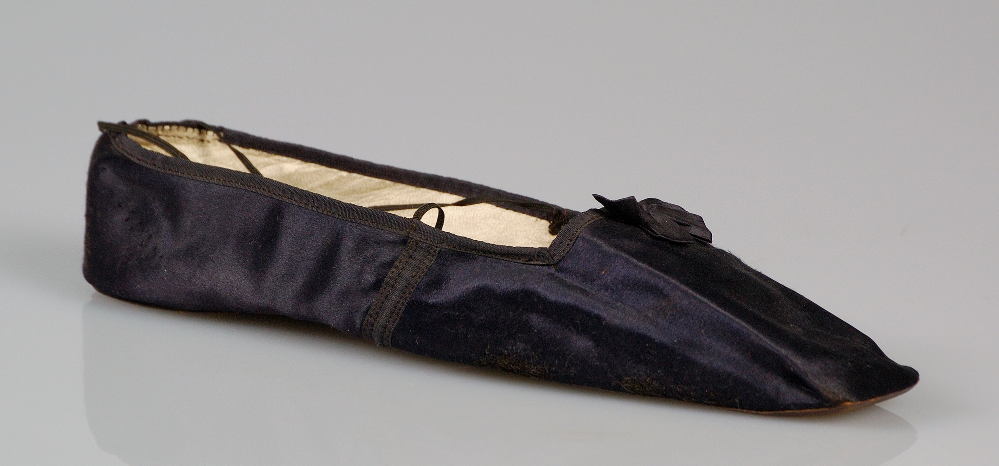 Vintage Black Satin Ballet Flat