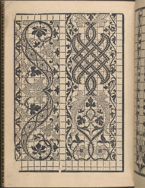 Vintage Floral Knotwork Pattern