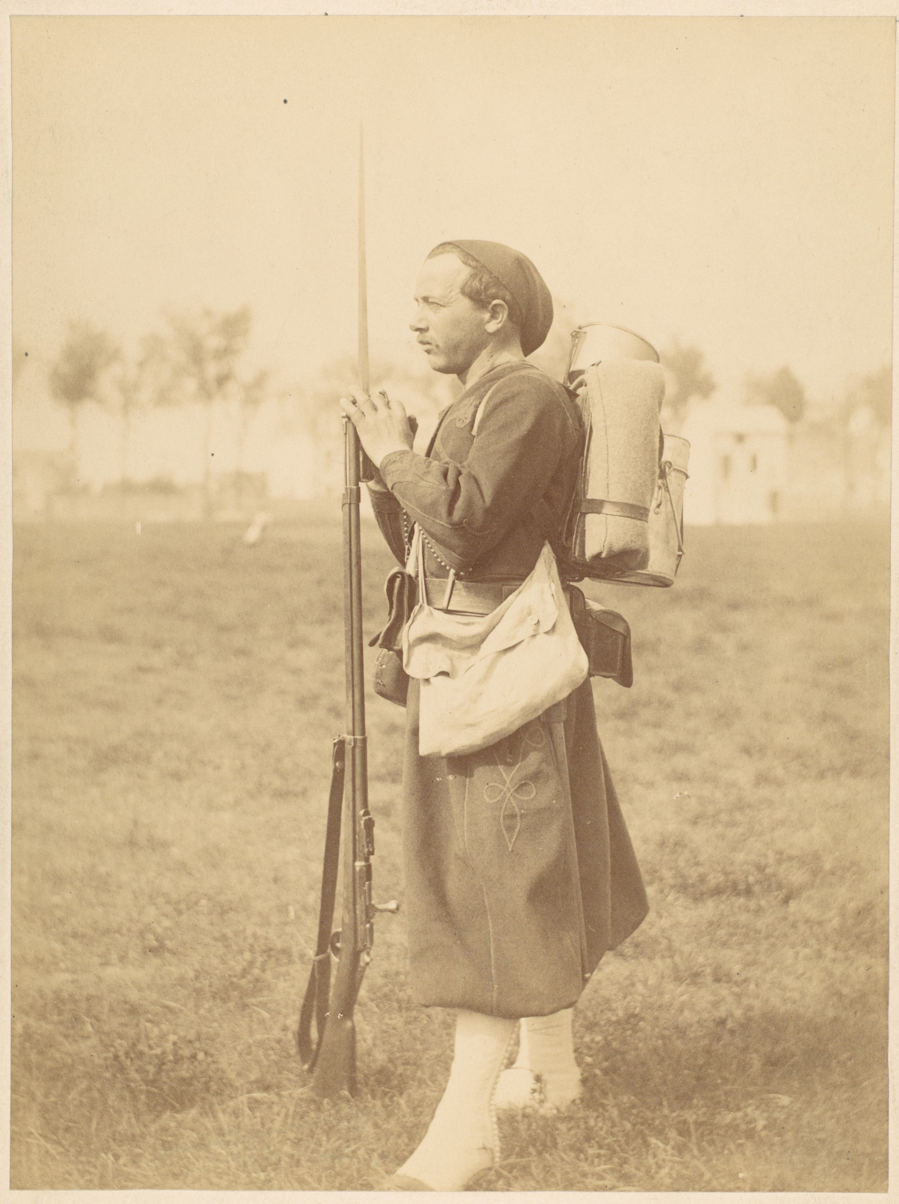 Zouave Soldier with Full Military Gear