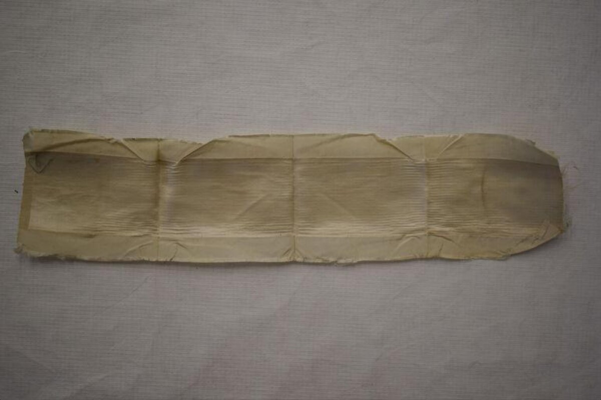 Vintage Beige Fabric Strip