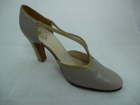 Beige Crisscross Strap High Heel Shoe