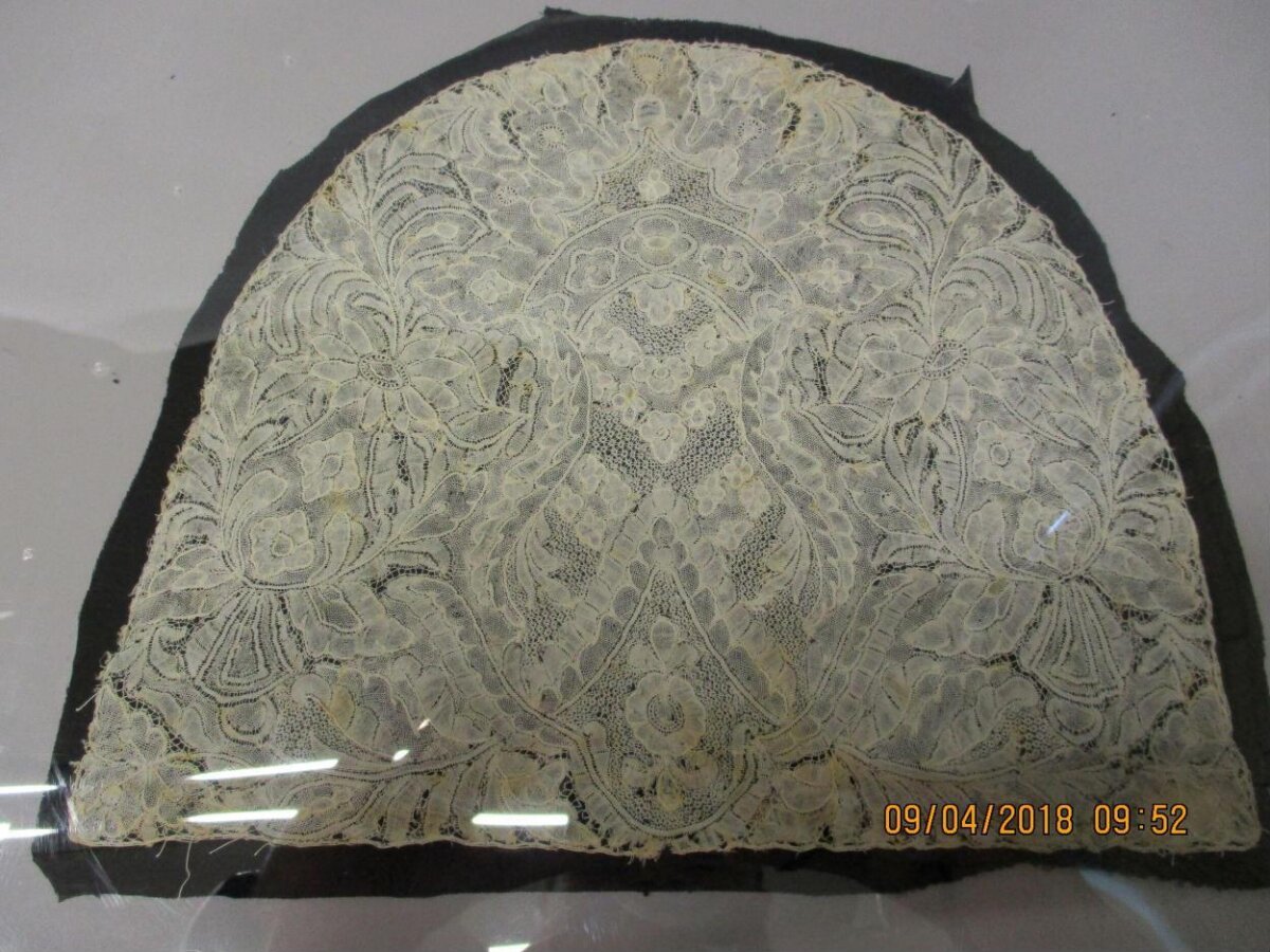 Antique Arched Handmade Lace