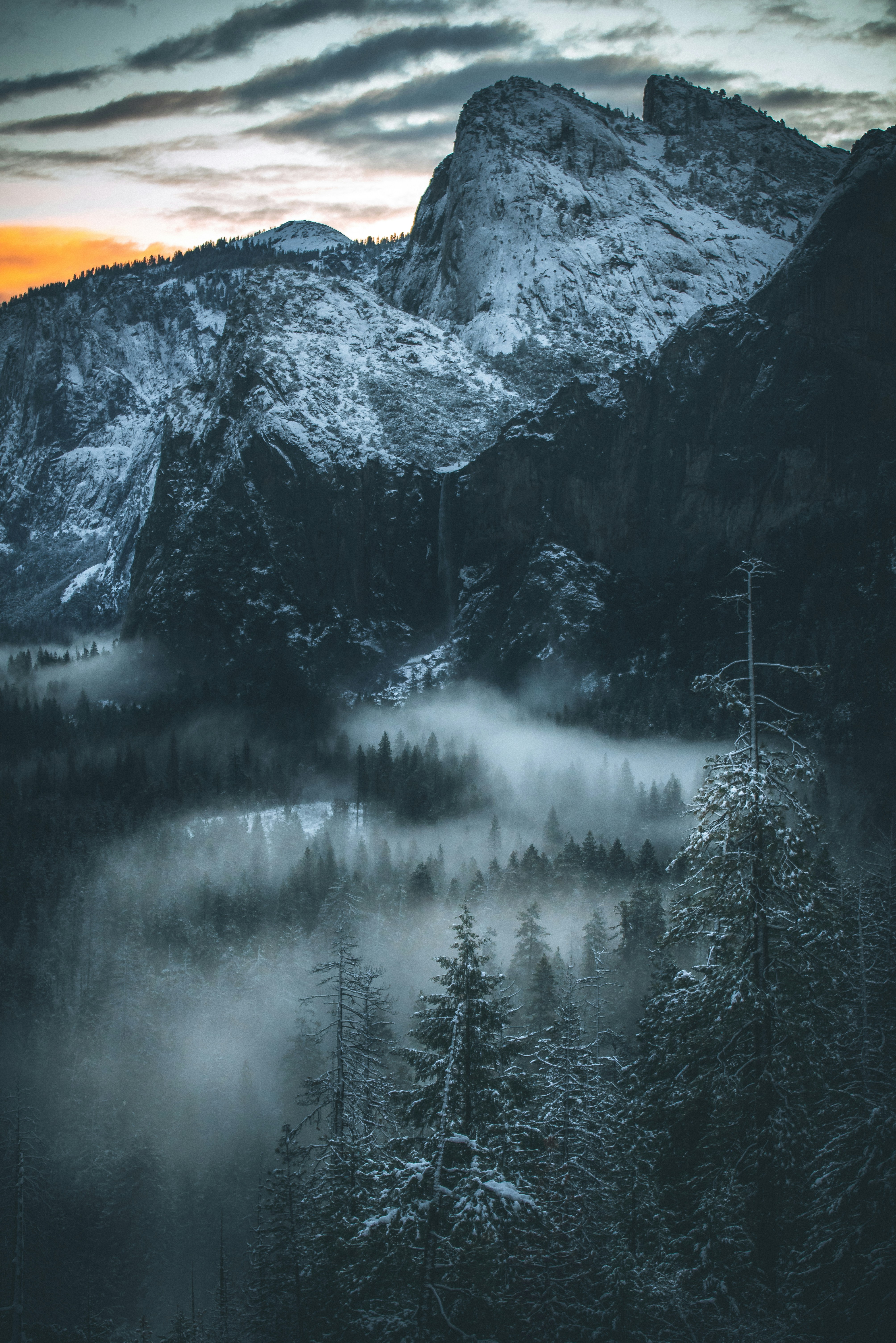 Snow-capped Mountain Valley in Mist — Scenery