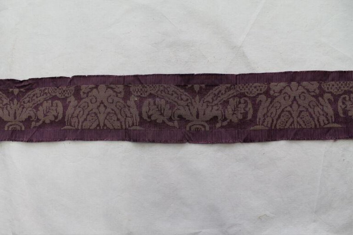 Deep Purple Patterned Ancient Silk Band