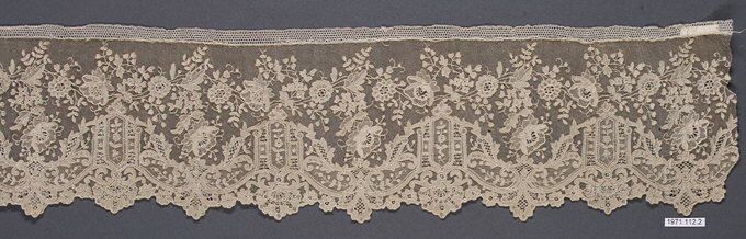 Antique Floral Handmade Lace Border