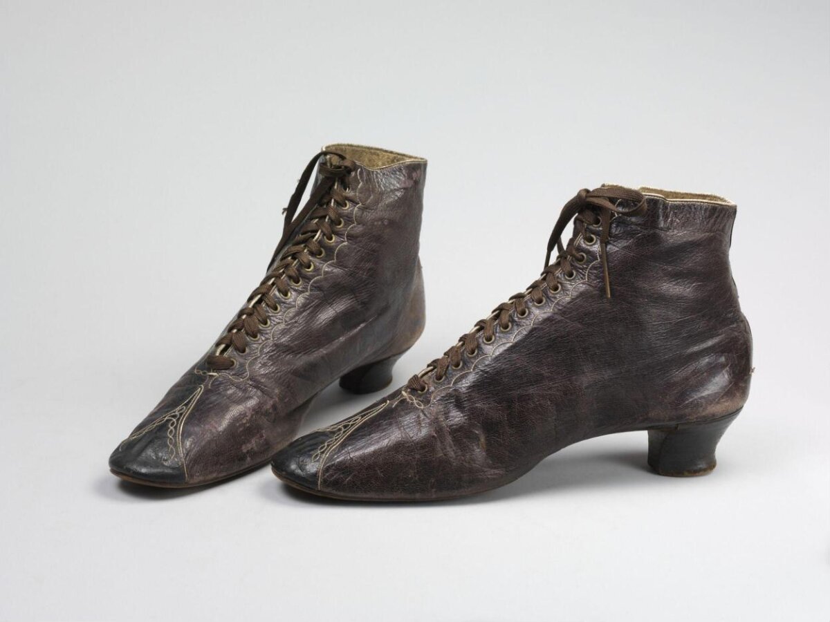 Pair of Vintage Brown Leather Boots
