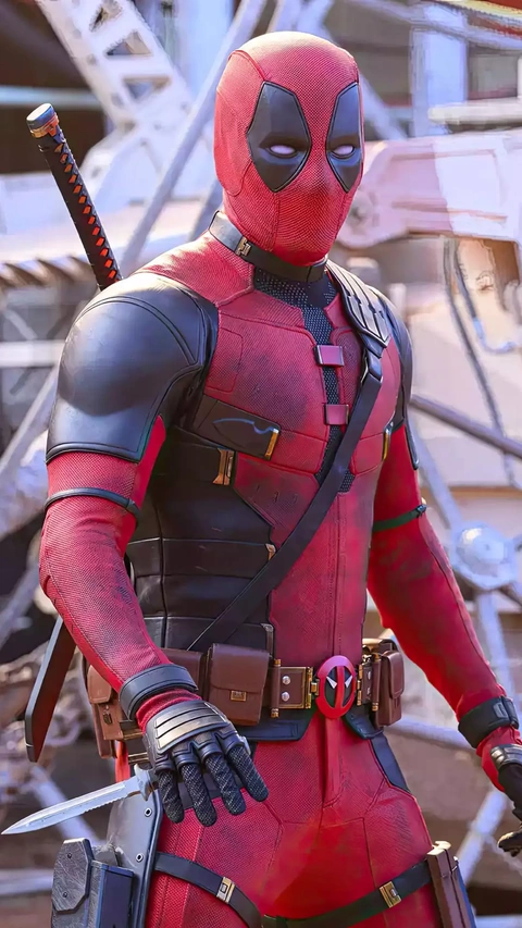 Deadpool in Full Costume