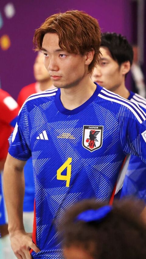 Japan National Football Team Number 4 Player