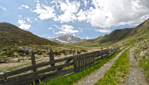 Mountain Valley Hiking Trail
