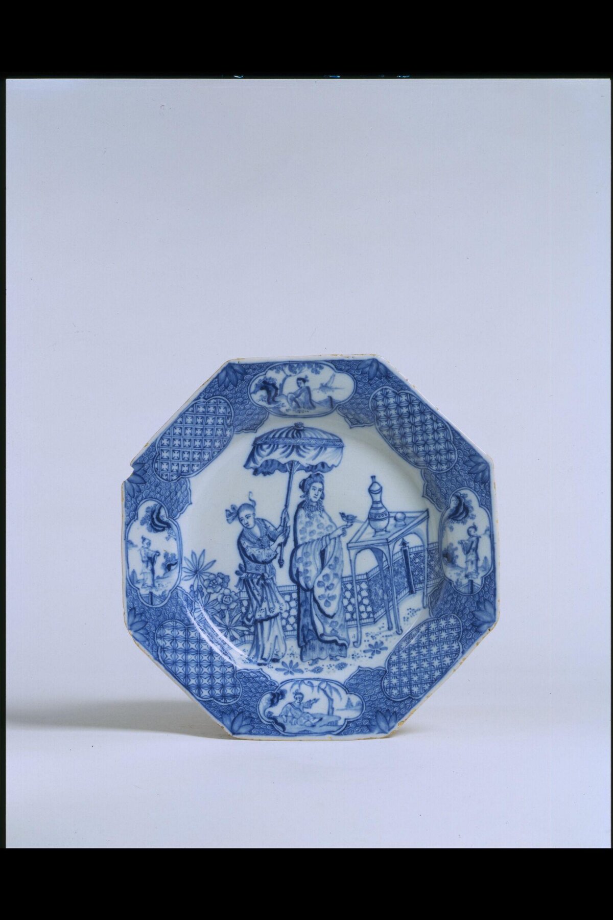 Blue and White Octagonal Figure Porcelain Plate