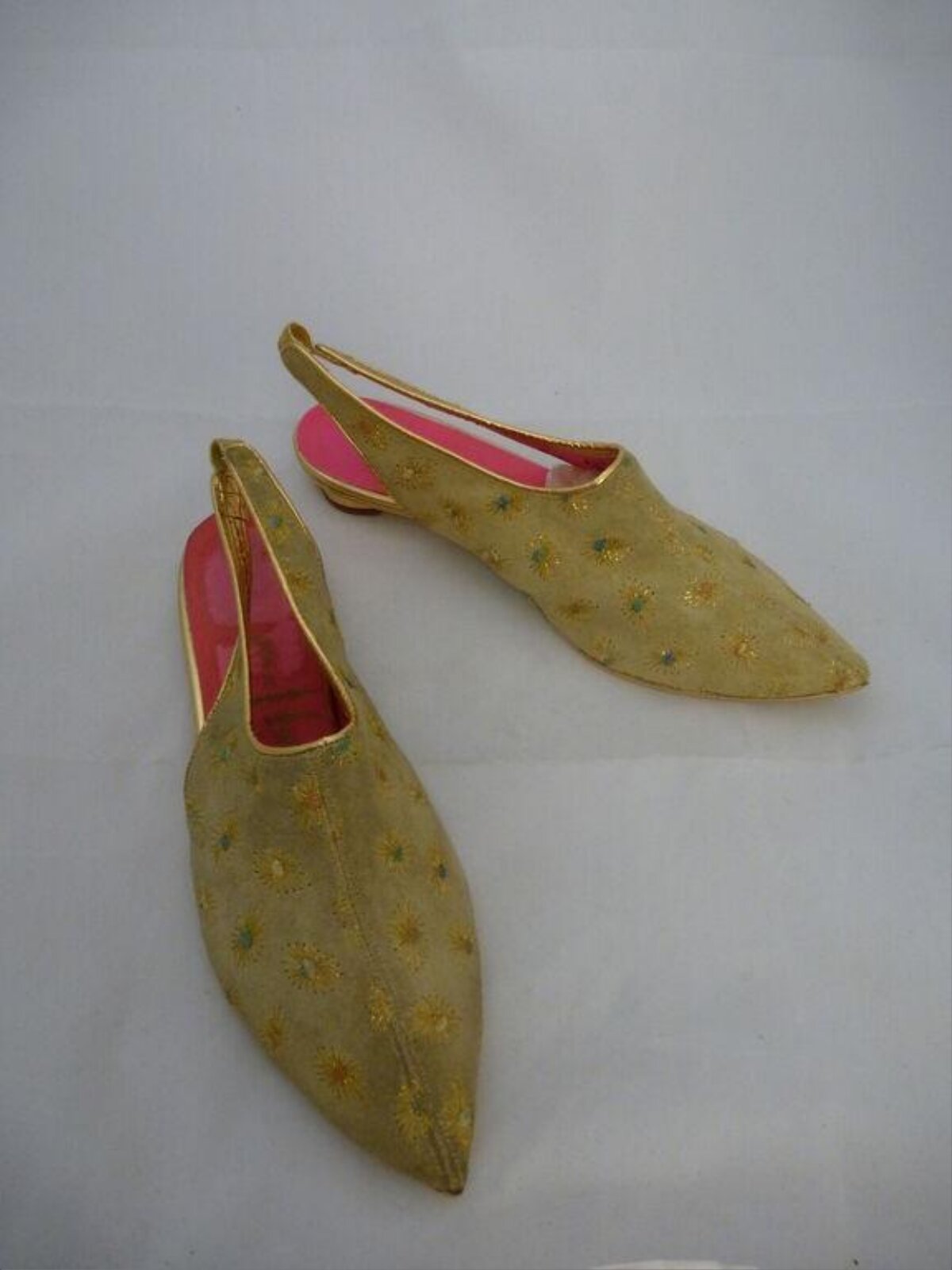 Gold Embroidered Pointed Slingback Shoes