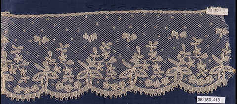 Antique Floral Lace Border Sample