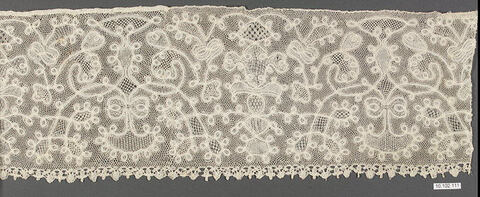 Antique Floral Handmade Lace Border