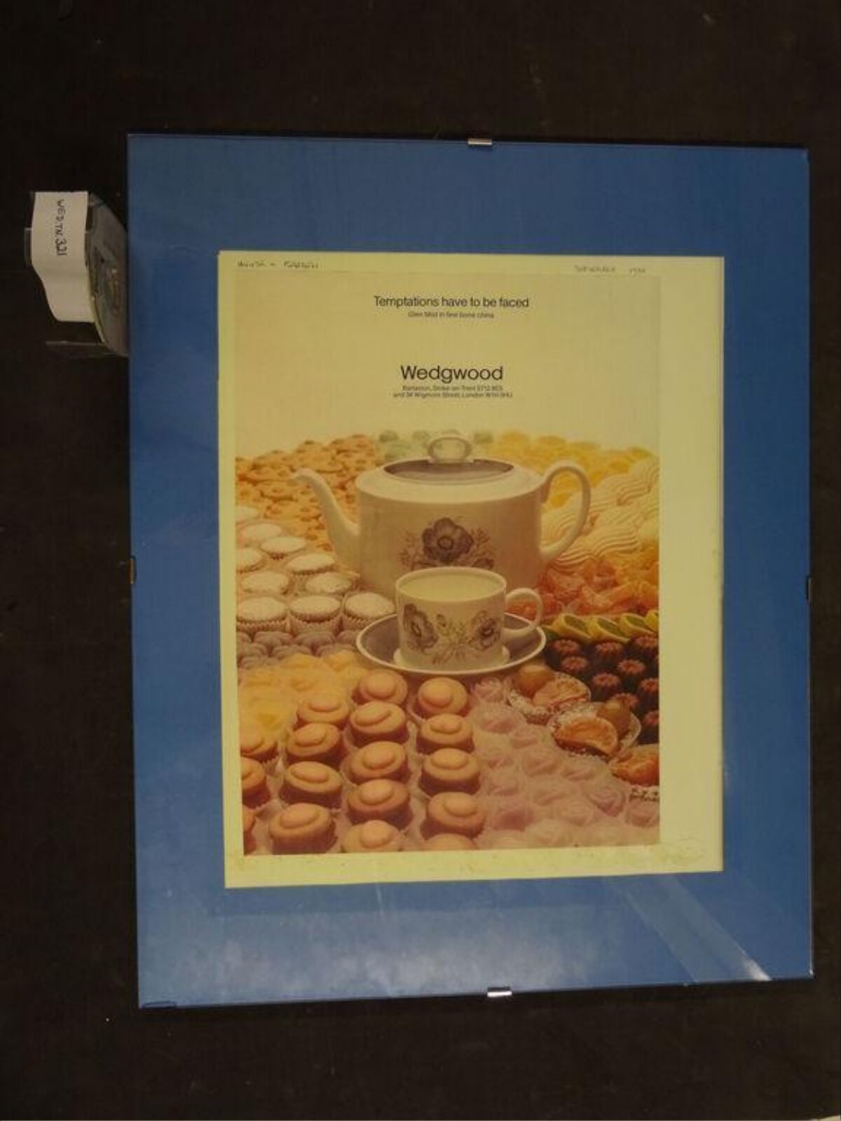 Vintage Wedgwood Teaware Advertisement
