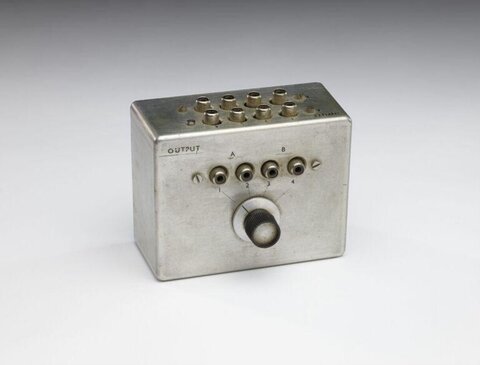 Vintage Metal Electronic Selector Box