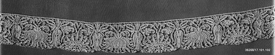 Antique Floral Lace Border
