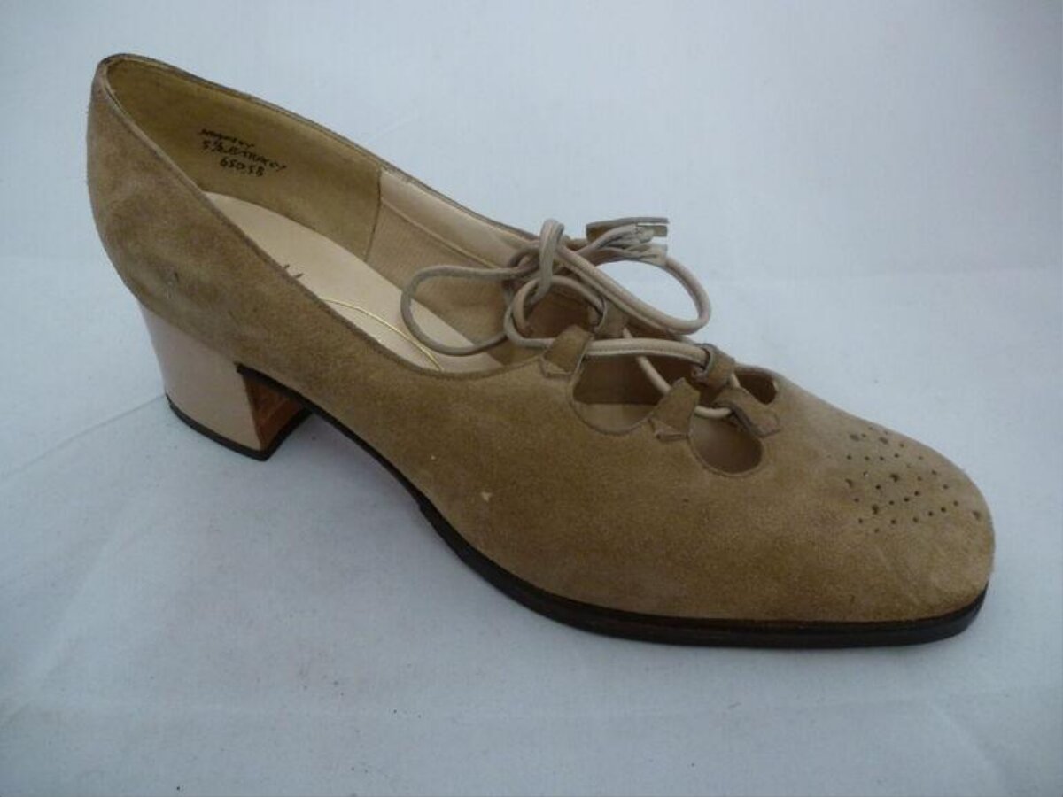 Tan Suede Lace-up Block Heel Shoe